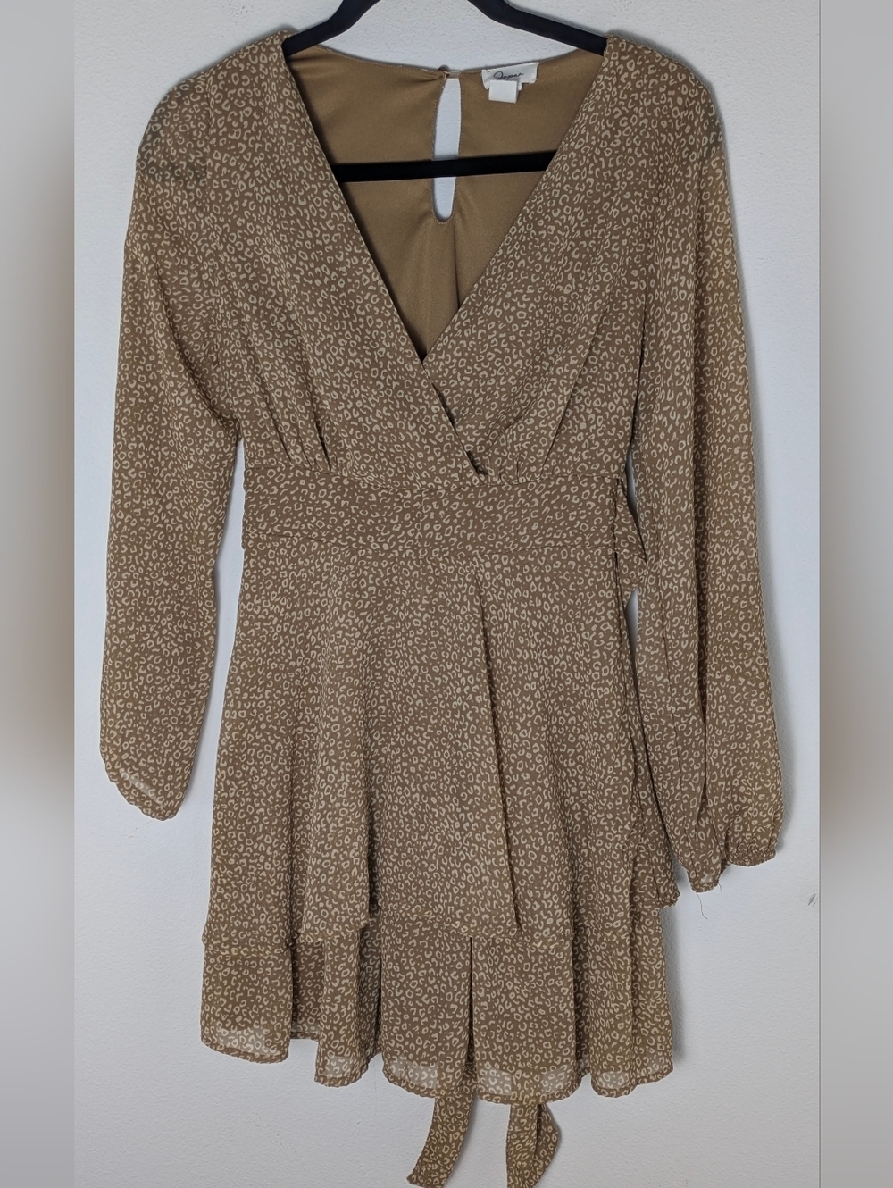 Japna Tan Animal Print Long Sleeve Tiered Faux Wrap Mini Dress Sz S Feminine